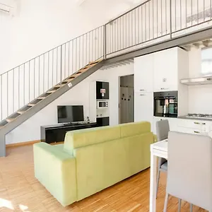 Luxury Loft A - Design Esclusivo E Comfort Moderno Appartamento Milano